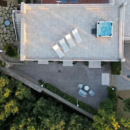 Ravenna - La Villa SantʼAgata sui Due Golfi